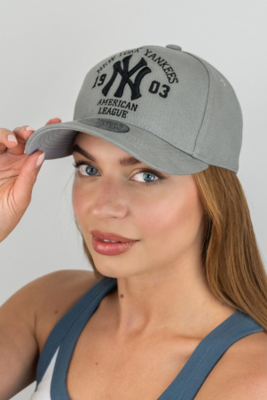 Бейсболка трекерка пятиклинка унисекс New York Yankees (1557)  (серый + черный)