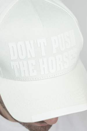Кепка - трекерка мужская с накаткой "Don't push the horses" (1553) (белый)