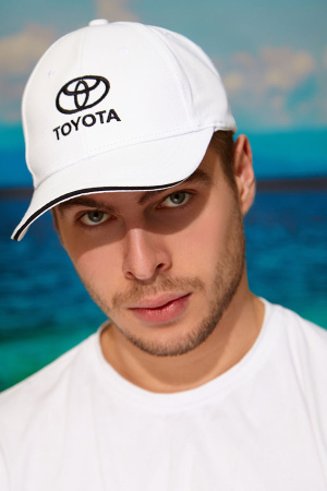 Мужская кепка «Toyota» (1331) (белый)